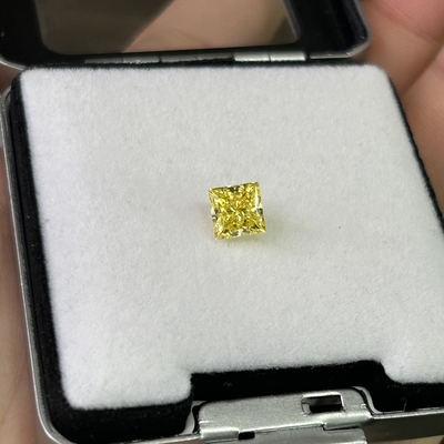 1.5ct 溶けた実験室で作られた濃い黄色のダイヤモンド VS1 透明度