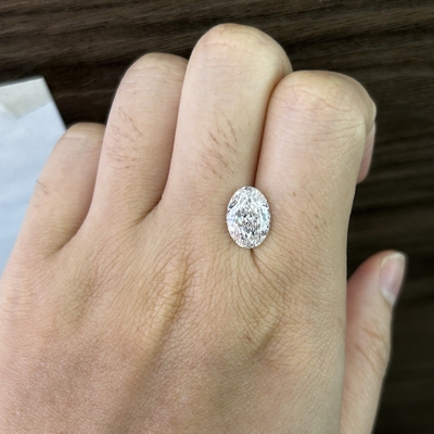 3.19ct VS1 F オーバルカット ラボで育てたダイヤモンド IGI 認定