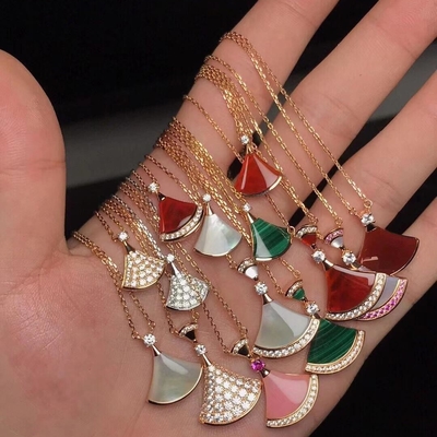 18k マシッドゴールドスカート ネックレス アガート 宝石 レプリカ 宝石 ディバの夢ネックレス